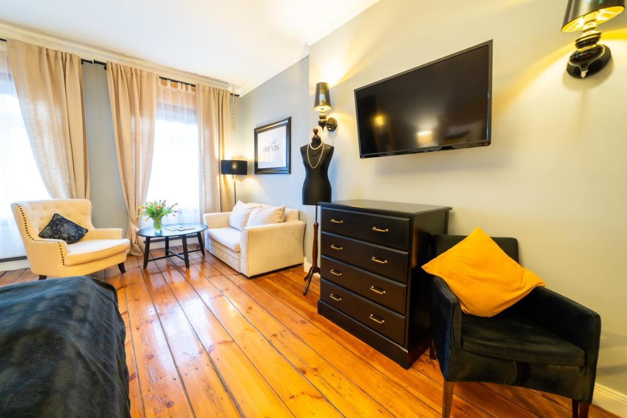 Apartamenty Pod Zegarem Mikołajki Ngoại thất bức ảnh