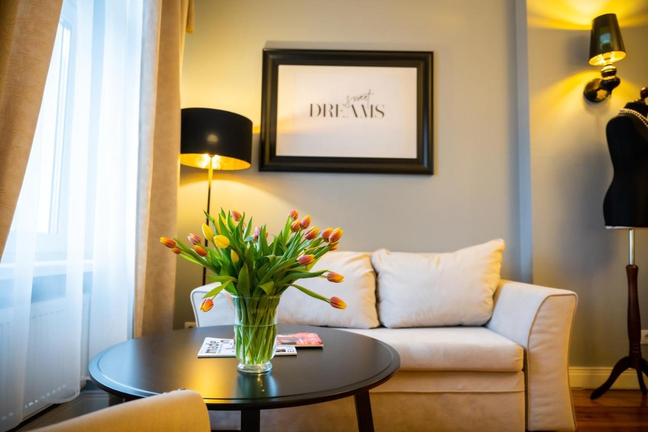 Apartamenty Pod Zegarem Mikołajki Ngoại thất bức ảnh