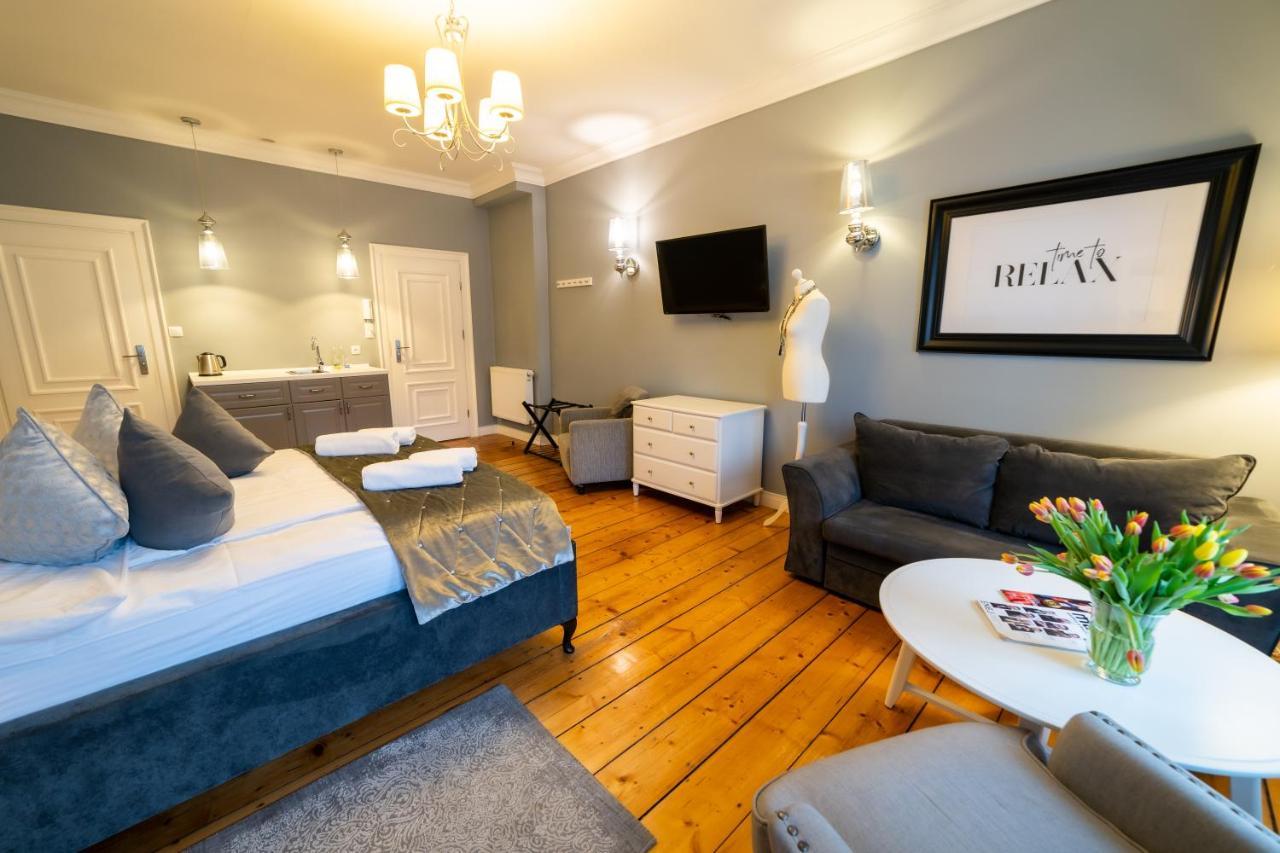 Apartamenty Pod Zegarem Mikołajki Ngoại thất bức ảnh